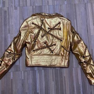 Women short biker jacket